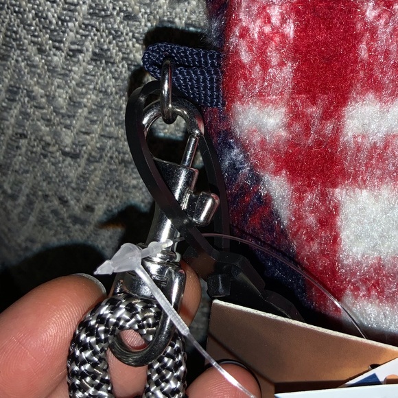 NEW Kavu Tabernash Clutch In Americana - Picture 6 of 8